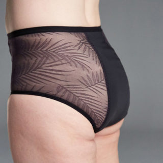 Lace panelled high waist